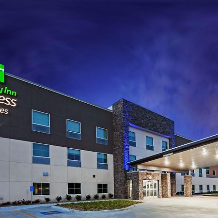 Holiday Inn Express & Suites - Coffeyville By Ihg Экстерьер фото