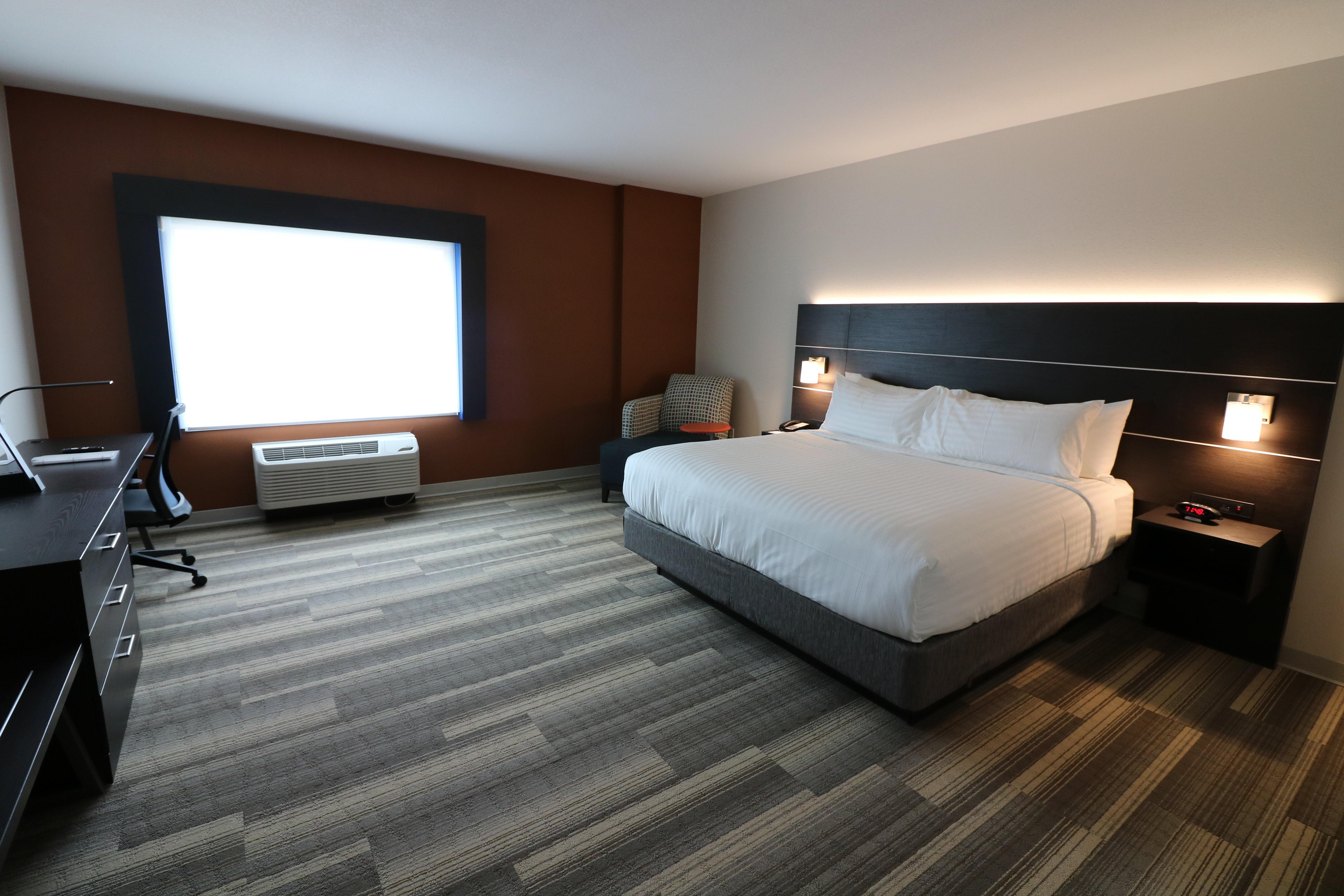 Holiday Inn Express & Suites - Coffeyville By Ihg Экстерьер фото
