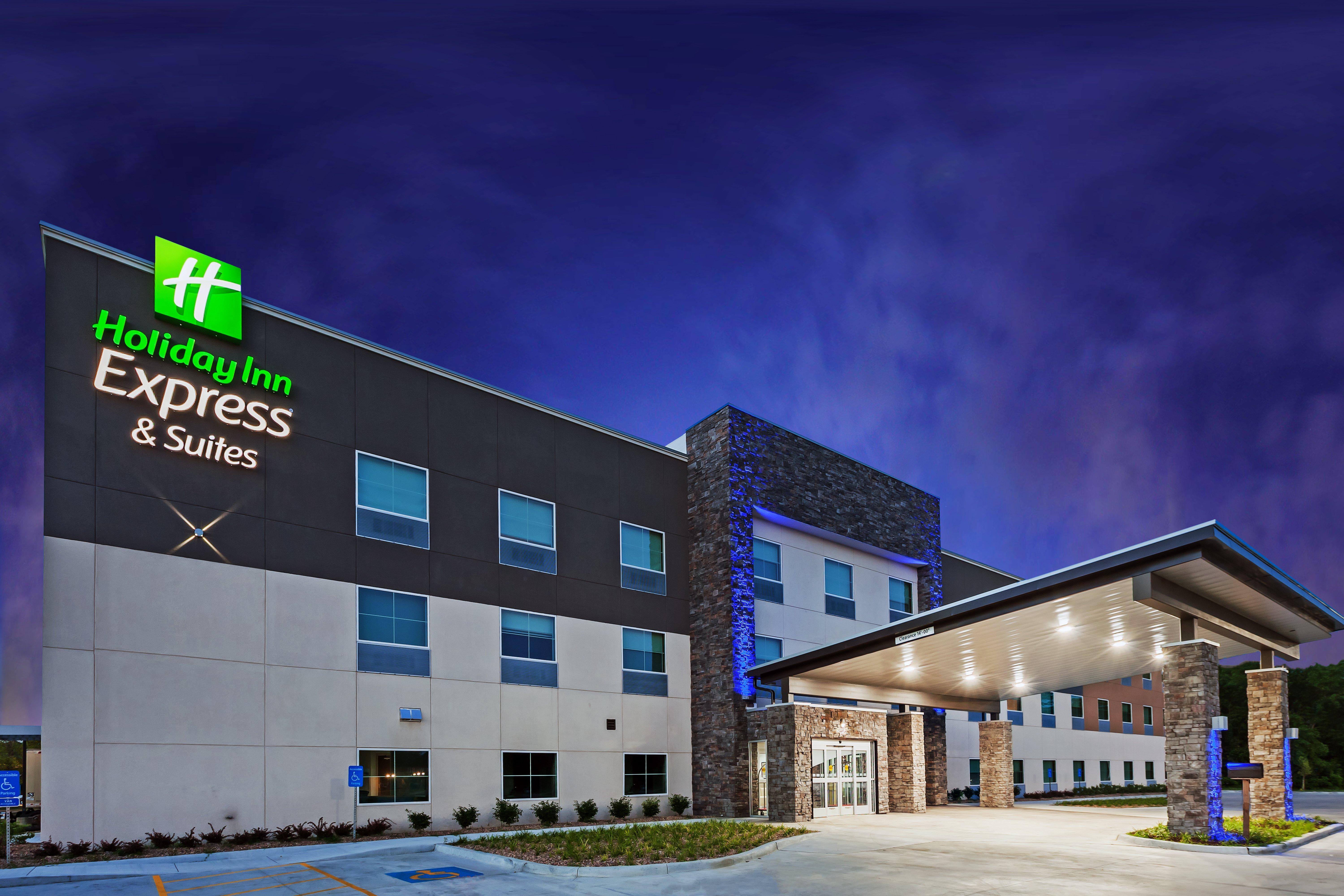 Holiday Inn Express & Suites - Coffeyville By Ihg Экстерьер фото
