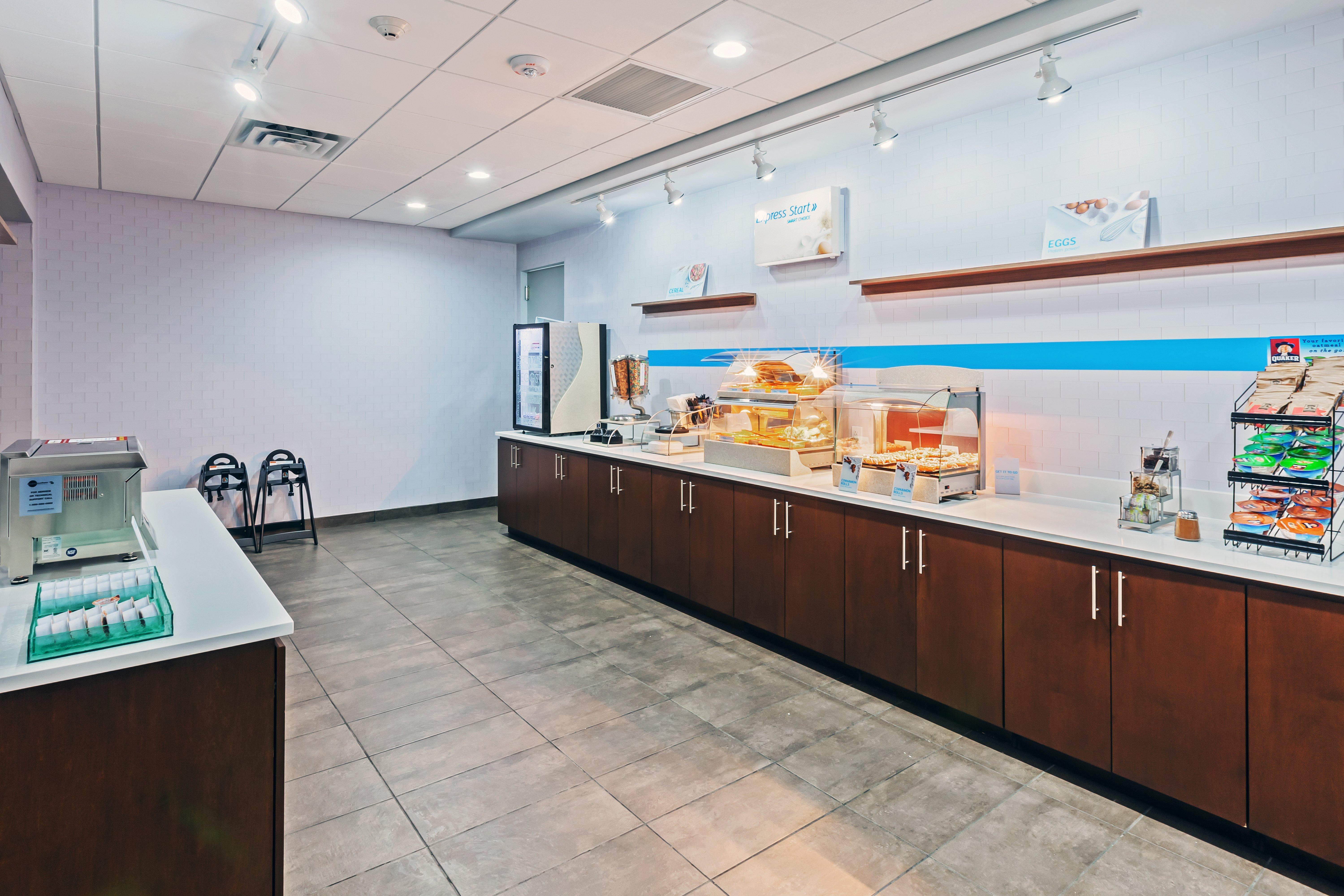 Holiday Inn Express & Suites - Coffeyville By Ihg Экстерьер фото