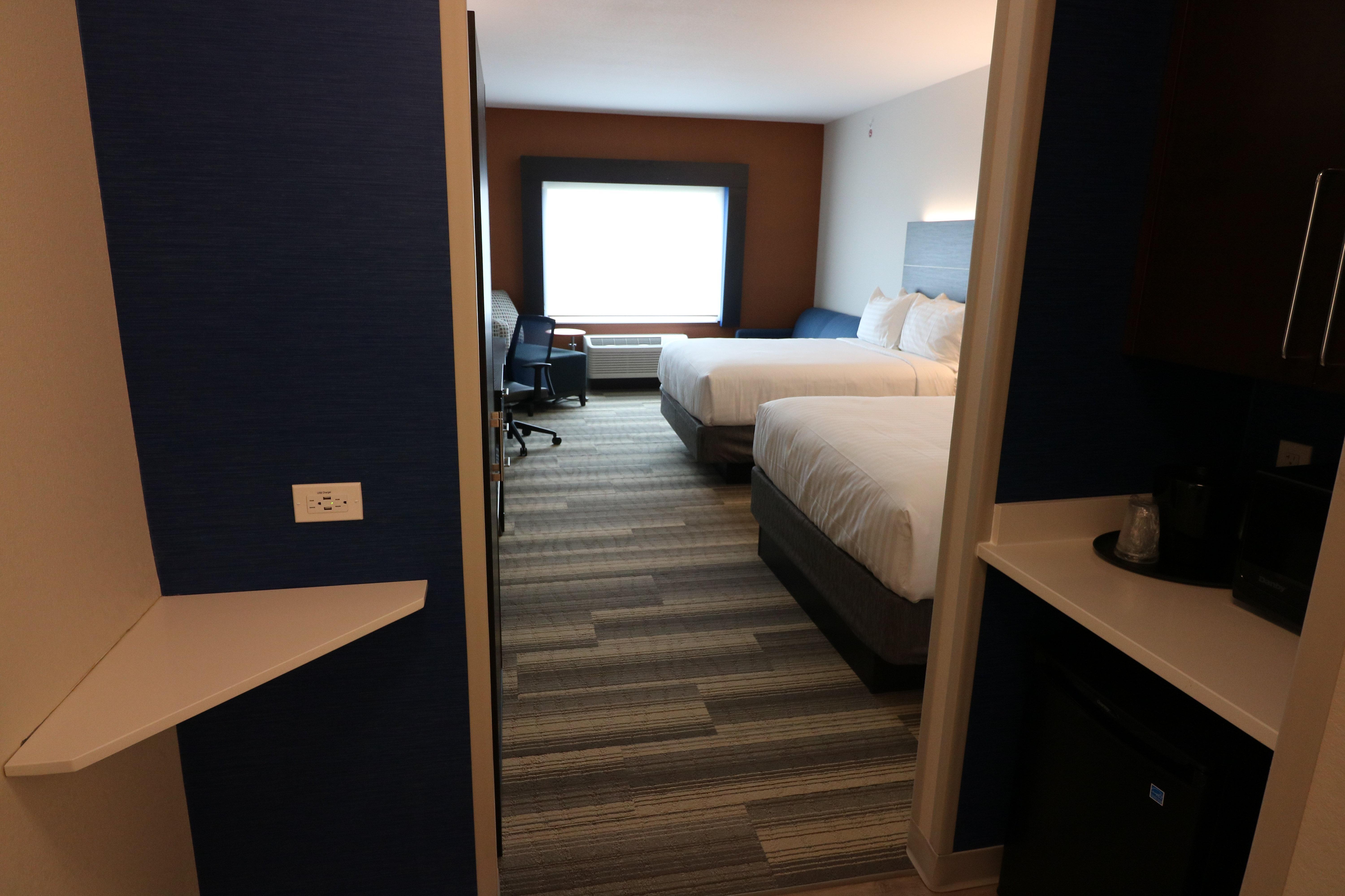 Holiday Inn Express & Suites - Coffeyville By Ihg Экстерьер фото