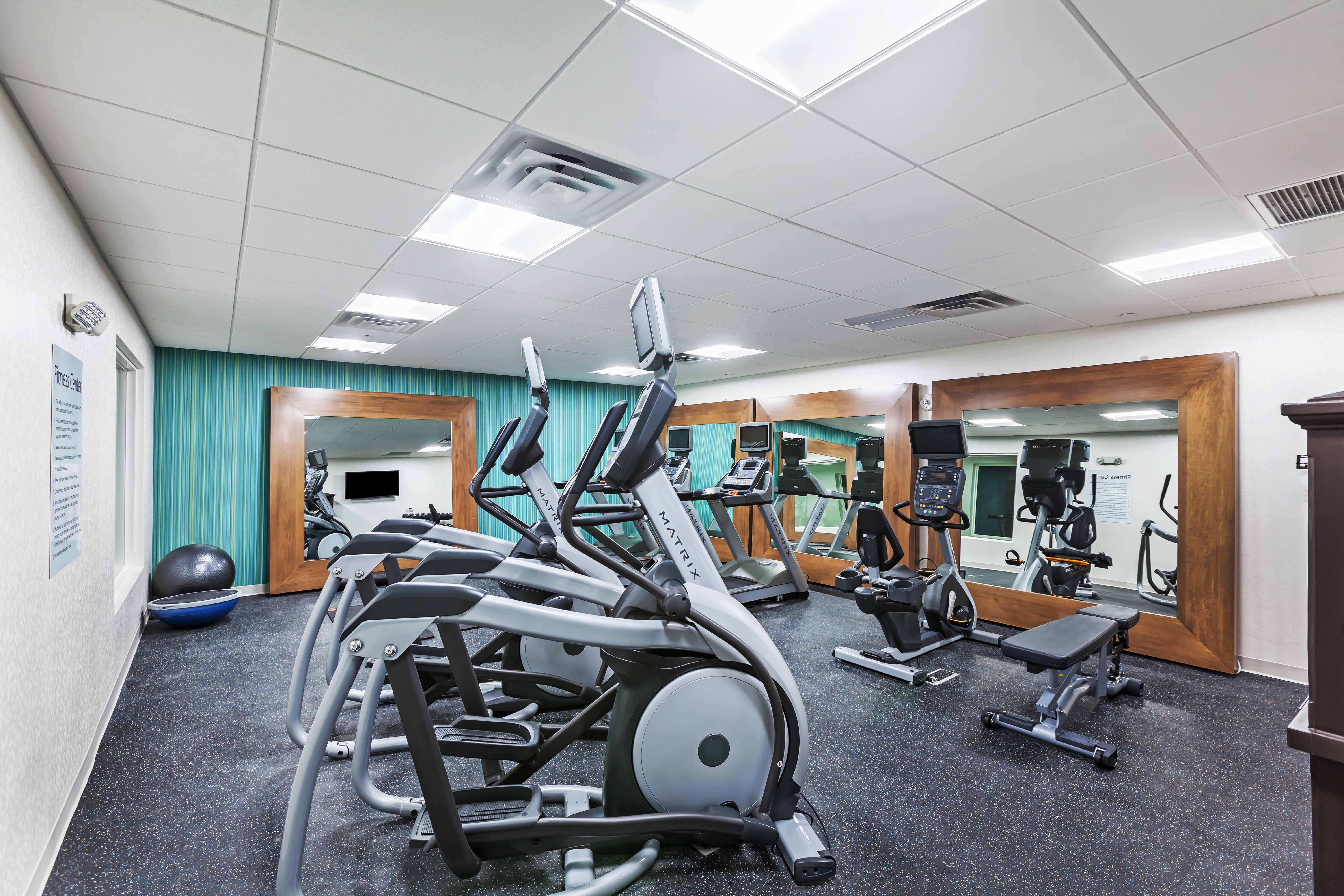 Holiday Inn Express & Suites - Coffeyville By Ihg Экстерьер фото