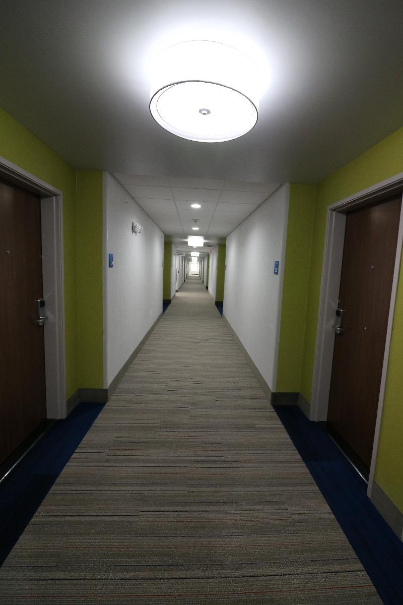 Holiday Inn Express & Suites - Coffeyville By Ihg Экстерьер фото